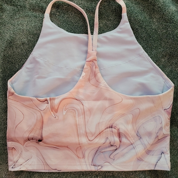 Old Navy Women's Pastel Marble Crop-top - Picture 3 of 6